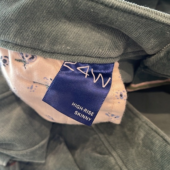 NWT Anthropologie Plus Pilcro High Rise Skinny Army Green Corduroy Pants 24 - Picture 11 of 11